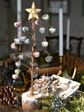 Cape May Wicker Vintage Rustic Set of 3 Tabletop Xmas Trees With Jingle Bells